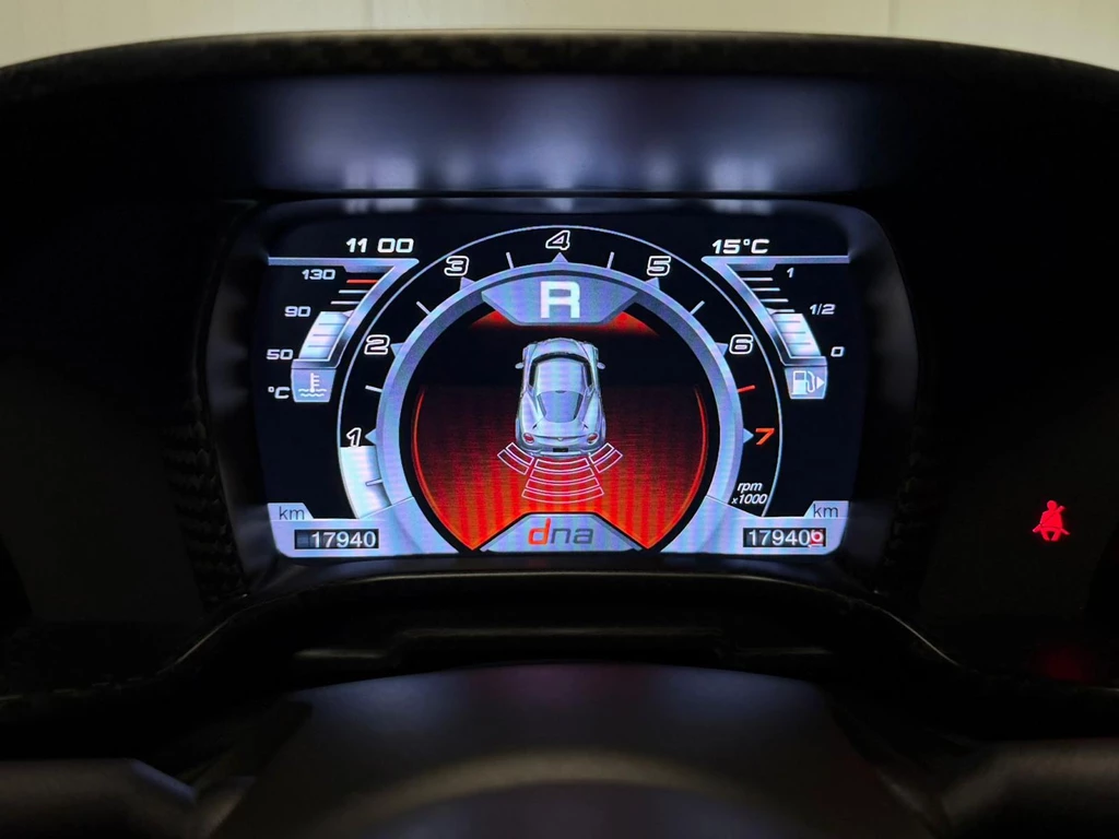 Alfa Romeo 4C – foto 13
