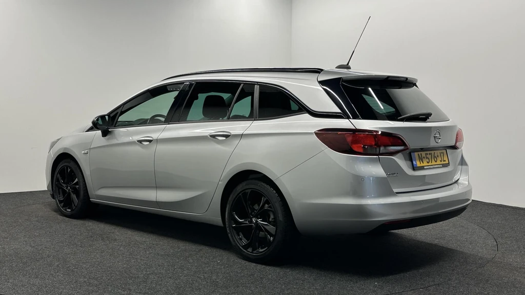 Opel Astra – foto 3