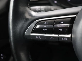 Mazda 3 – thumbnail 18