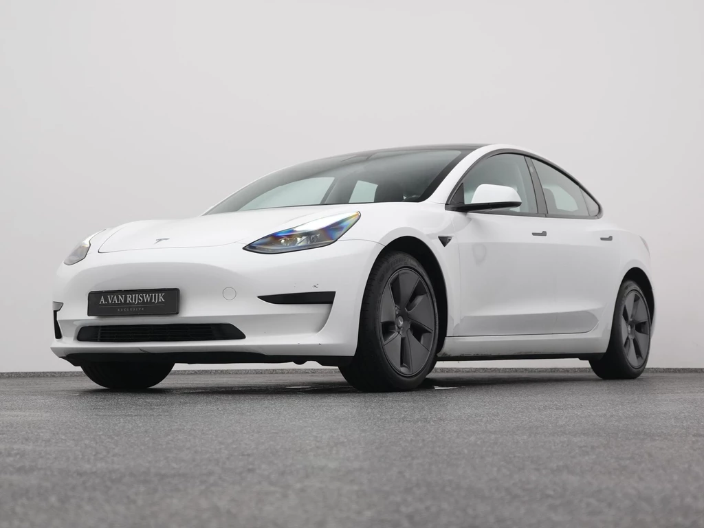Tesla Model 3 – foto 2