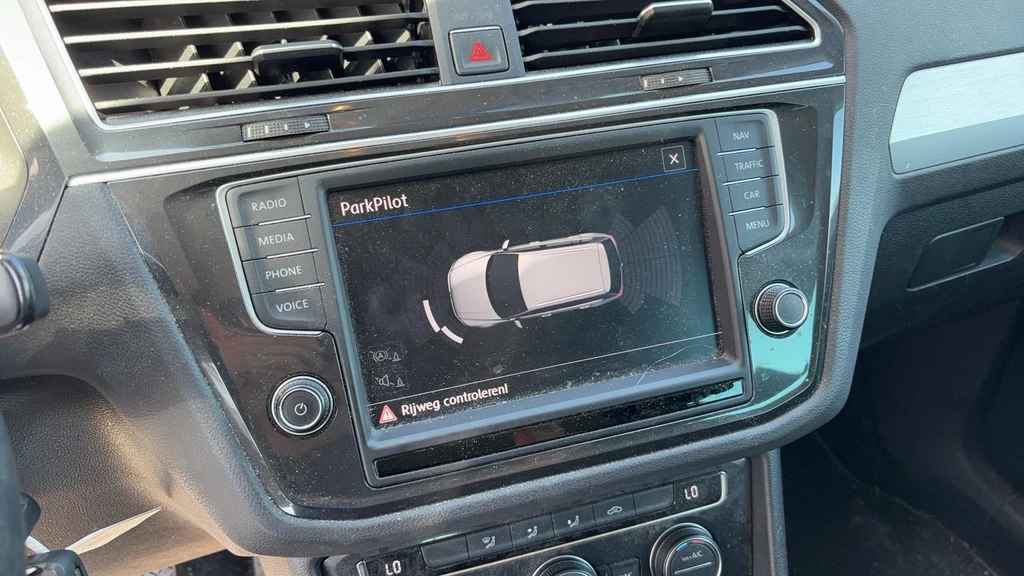 Volkswagen Tiguan – foto 11