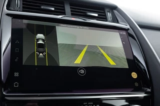 Jaguar E-PACE – thumbnail 34