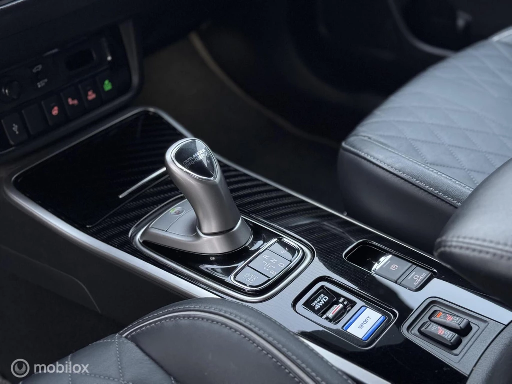 Mitsubishi Outlander – foto 24
