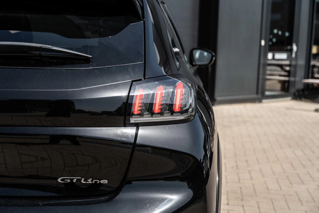 Peugeot 208 – foto 17
