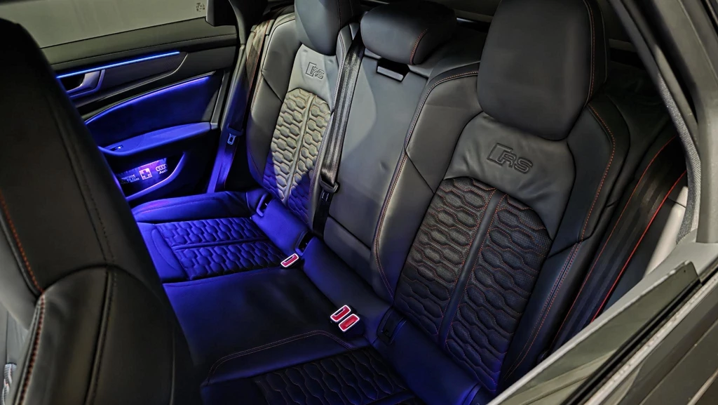 Audi RS6 – foto 12
