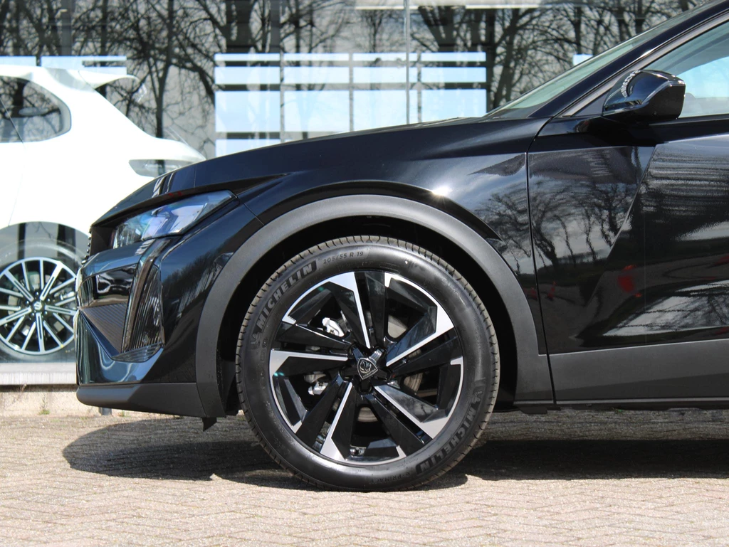 Peugeot 408 – foto 11