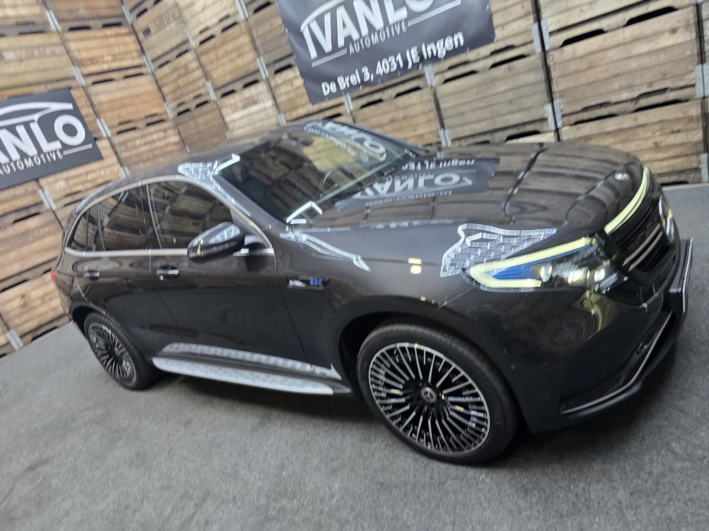 Mercedes-Benz EQC – foto 7
