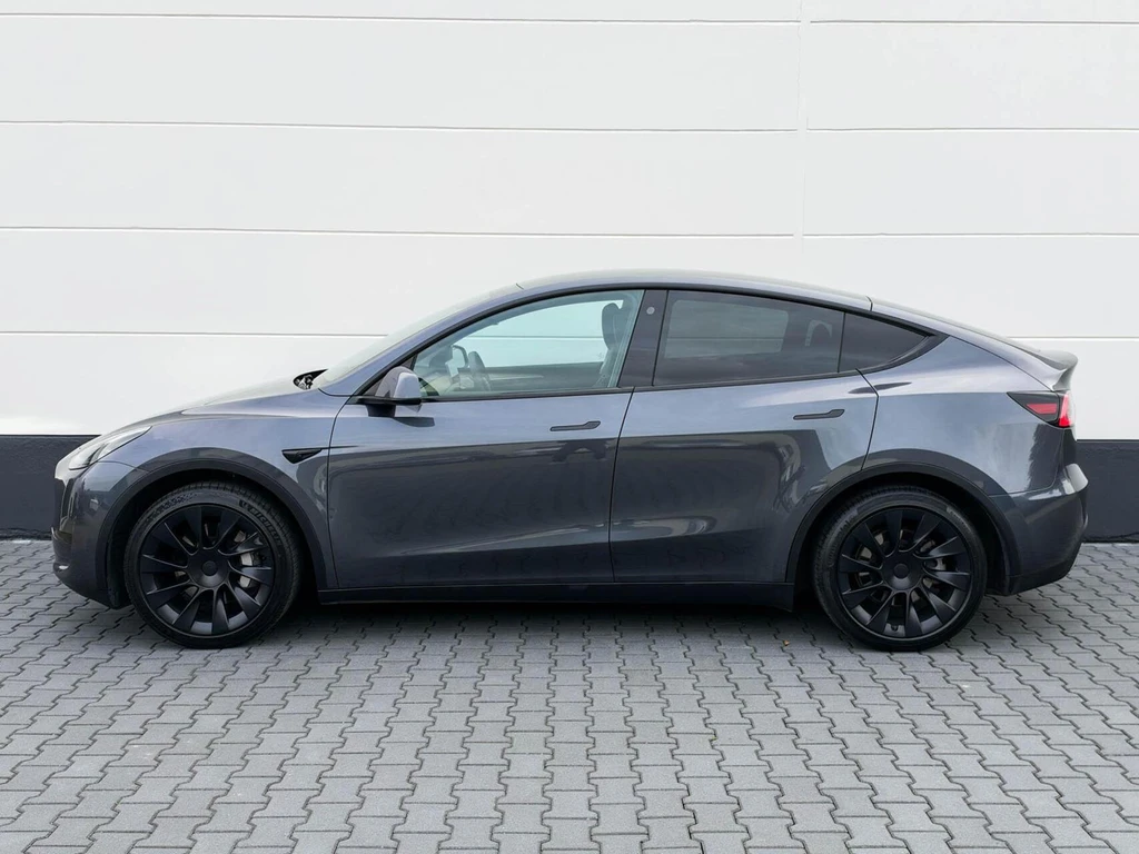 Tesla Model Y – foto 4