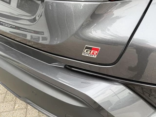 Toyota C-HR – thumbnail 9