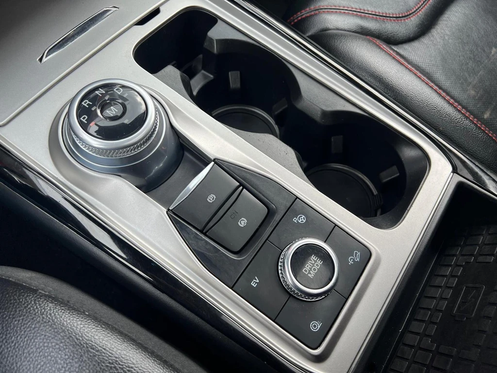 Ford Explorer – foto 17