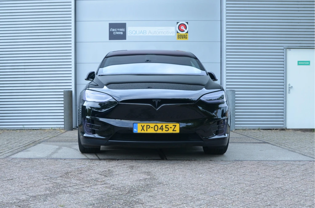 Tesla Model X – foto 7