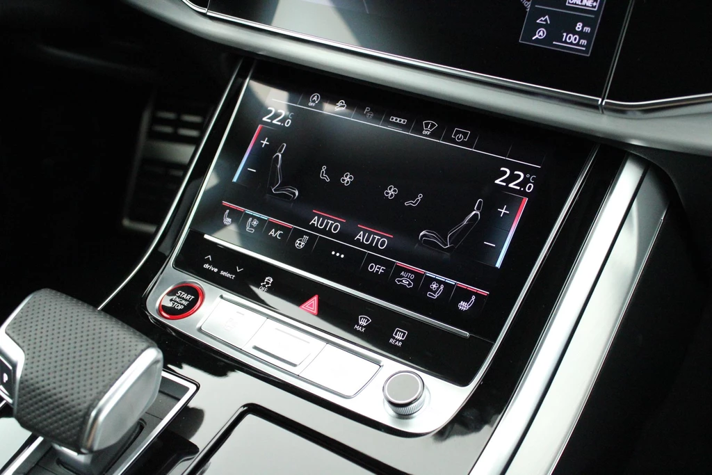 Audi SQ8 – foto 42