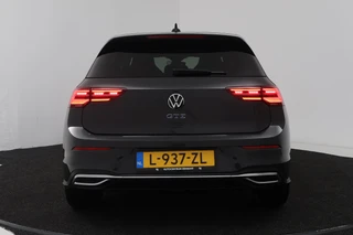 Volkswagen Golf – thumbnail 4
