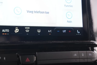 Ford Tourneo Custom – thumbnail 35