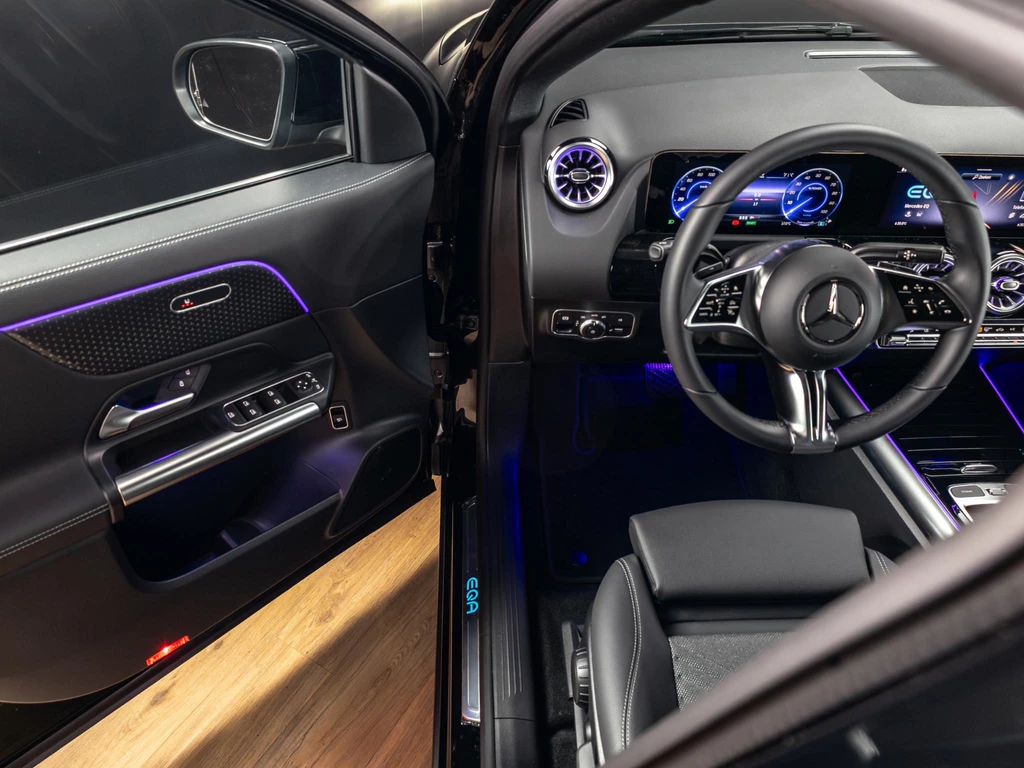 Mercedes-Benz EQA – foto 17