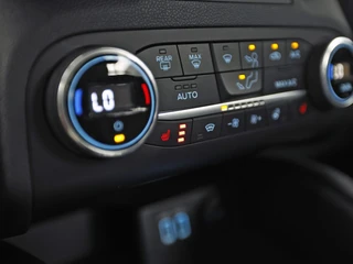 Ford Kuga – thumbnail 23