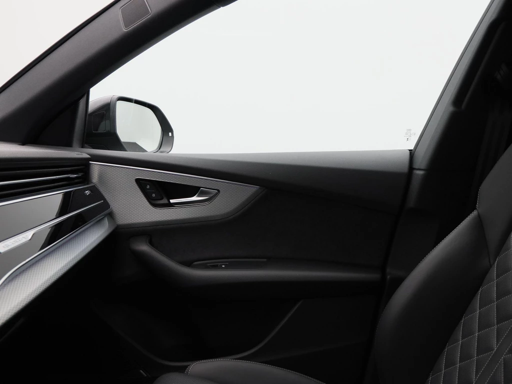 Audi Q8 – foto 40