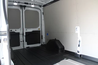 Ford Transit – thumbnail 11