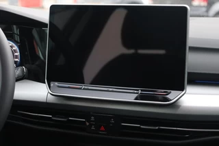 Volkswagen Golf – thumbnail 32