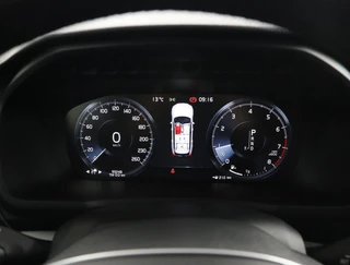 Volvo XC90 – thumbnail 12