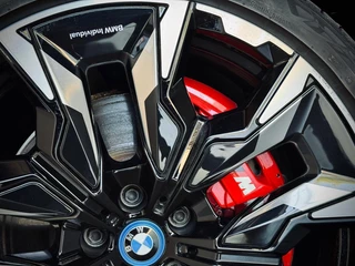 BMW i5 – thumbnail 22