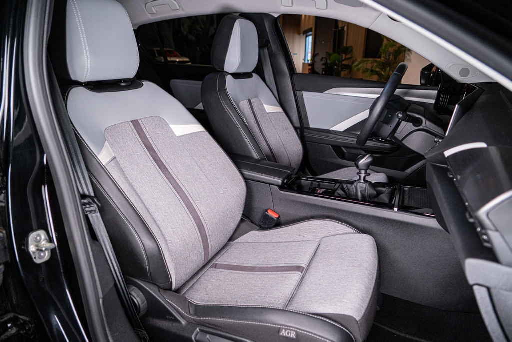 Opel Astra – foto 23