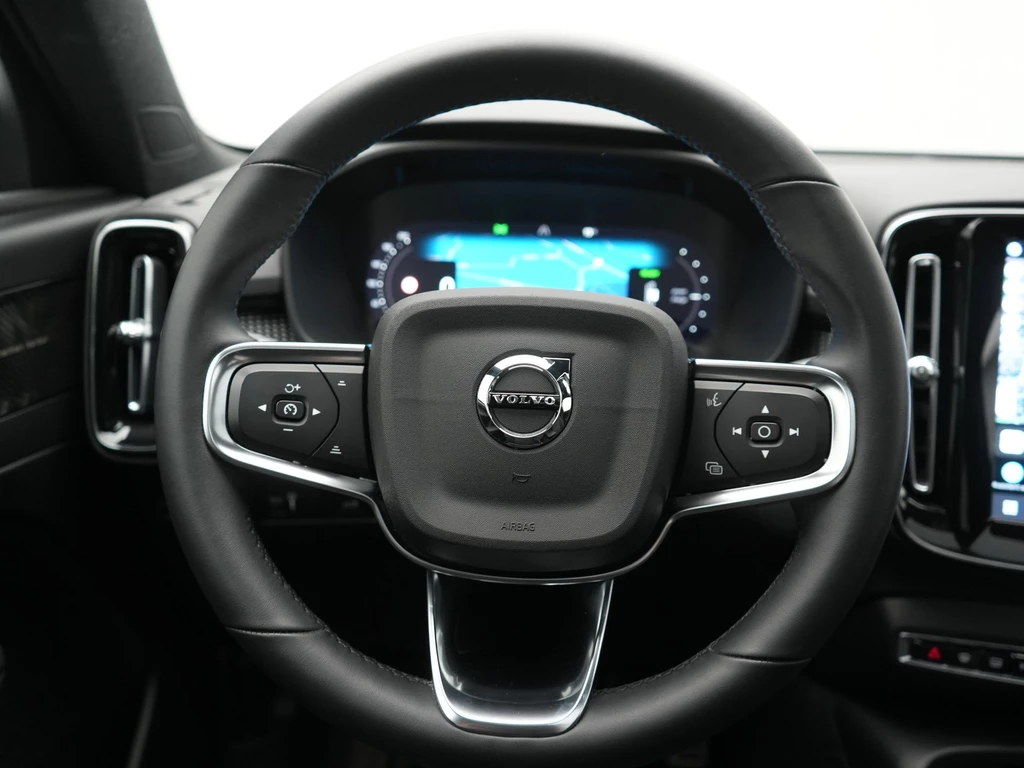 Volvo XC40 – foto 31
