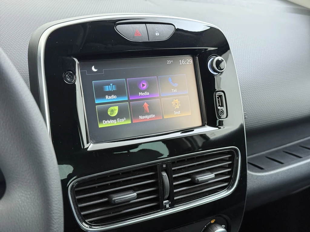 Renault Clio – foto 17