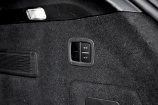 Porsche Cayenne – thumbnail 45