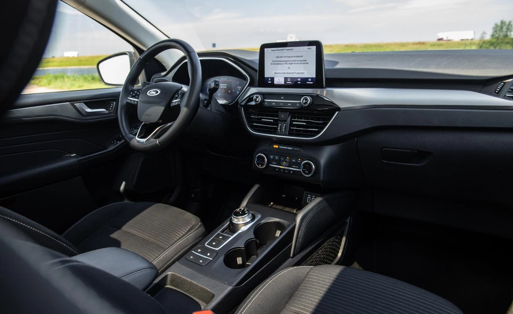 Ford Kuga – foto 43