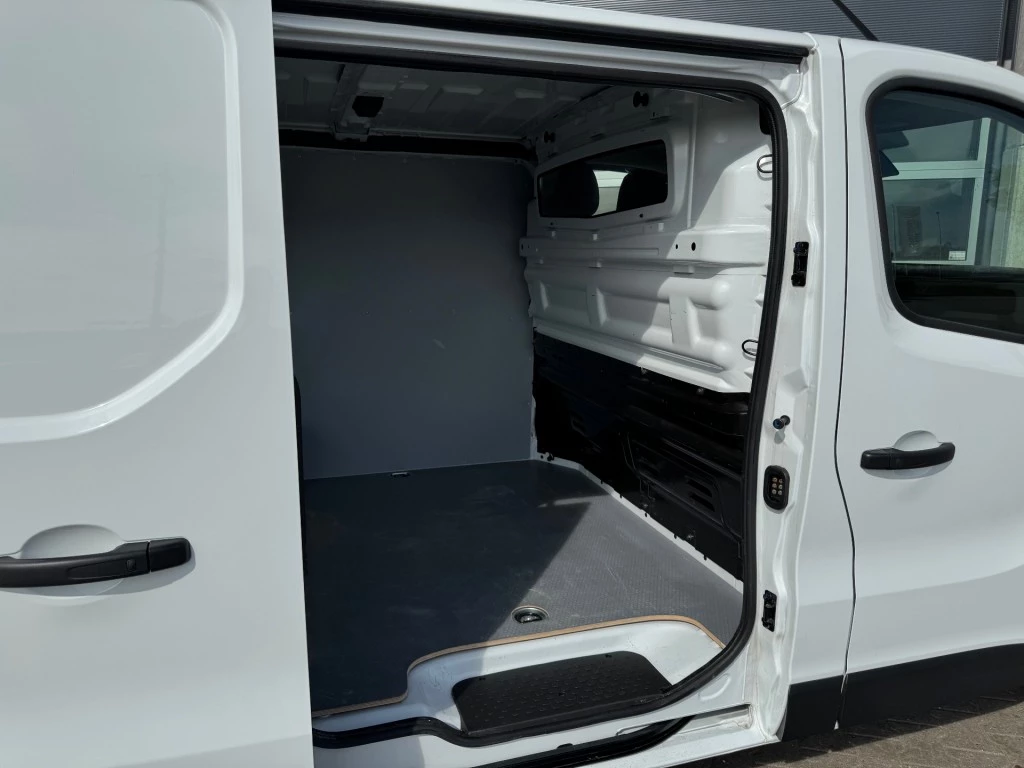 Renault Trafic – foto 15