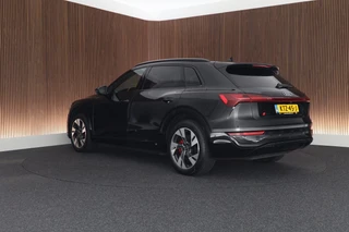 Audi Q8 e-tron – thumbnail 3