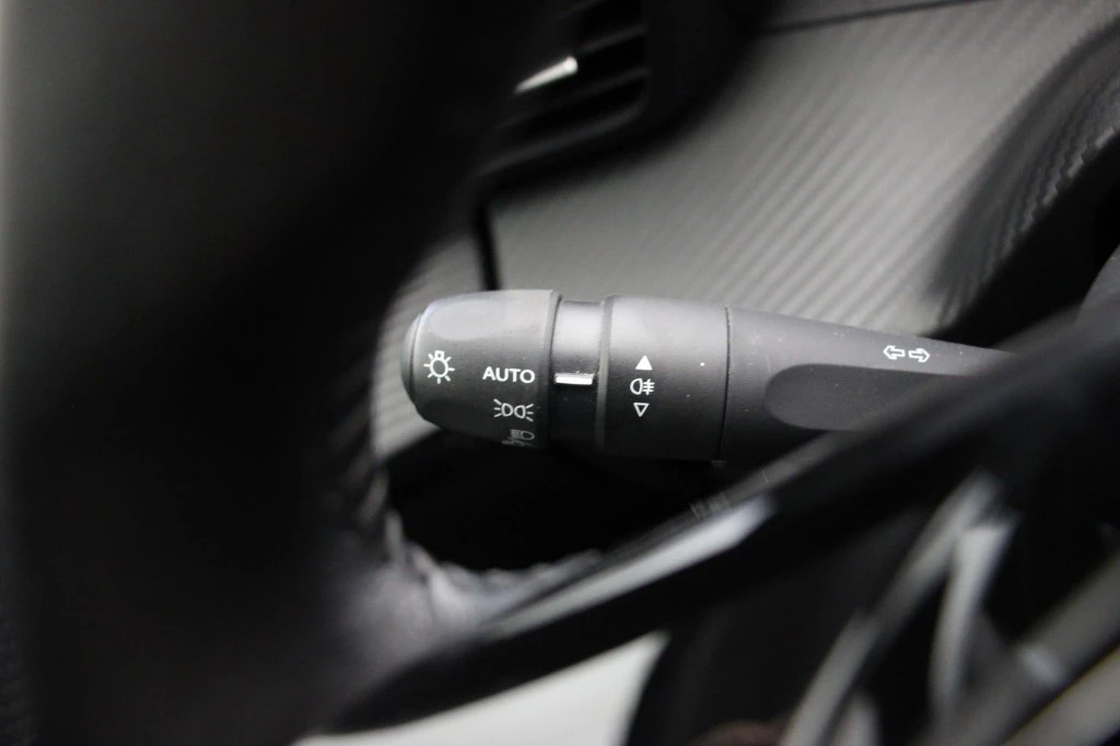 Peugeot 208 – foto 26