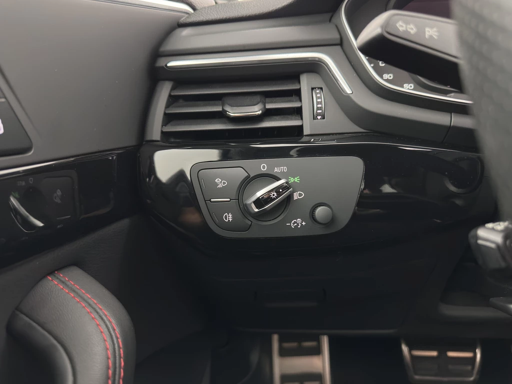 Audi A4 – foto 22