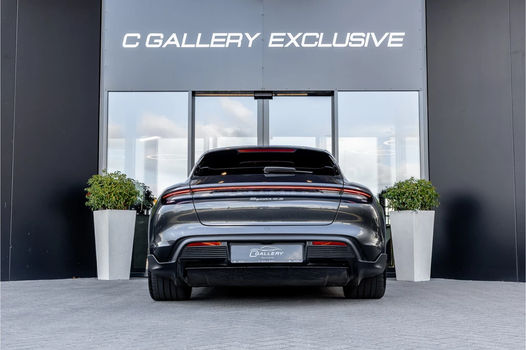 Porsche Taycan – foto 6