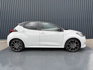 Toyota Yaris – thumbnail 9