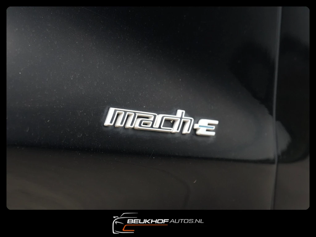 Ford Mustang Mach-E – foto 42