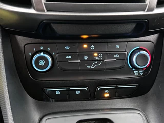 Ford Transit Connect – thumbnail 19