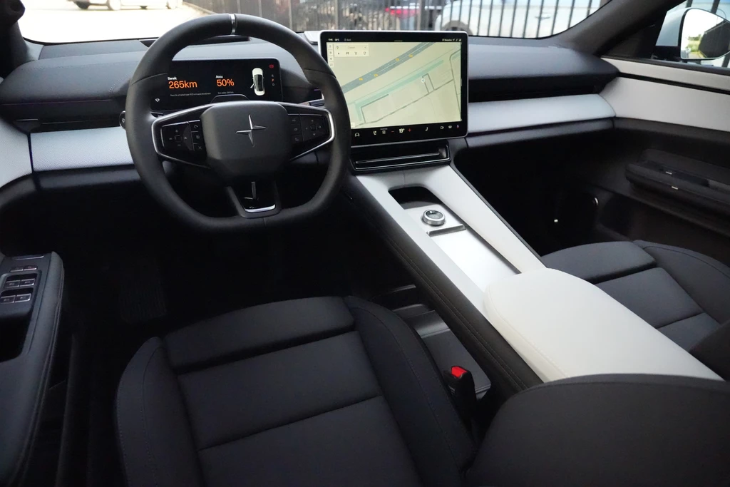 Polestar 4 – foto 13