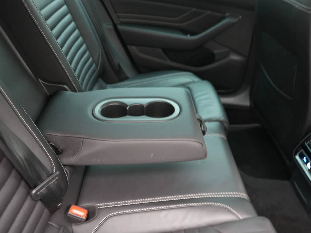 Volkswagen Passat – foto 49