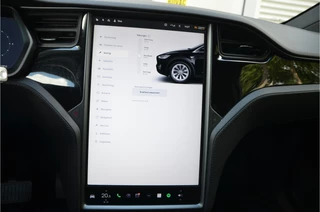 Tesla Model X – thumbnail 23