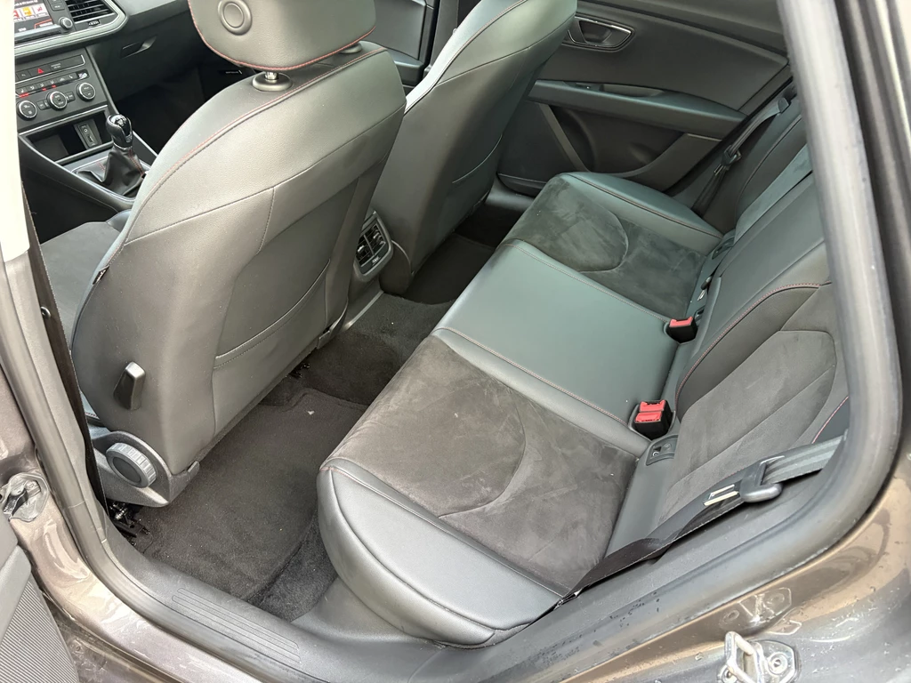 SEAT Leon – foto 11