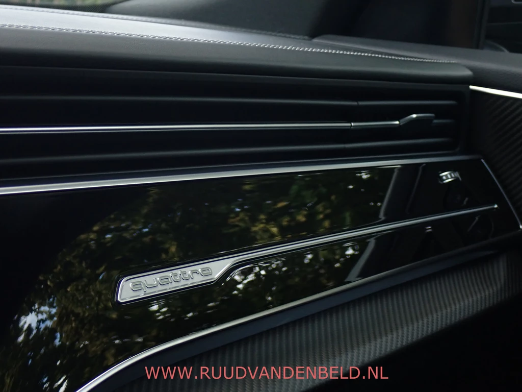 Audi RSQ8 – foto 36