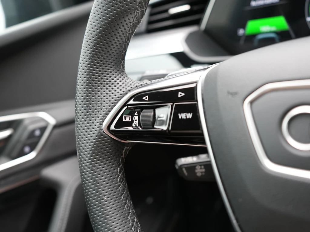 Audi Q8 Sportback e-tron – foto 22
