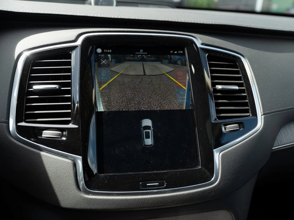 Volvo XC90 – foto 32