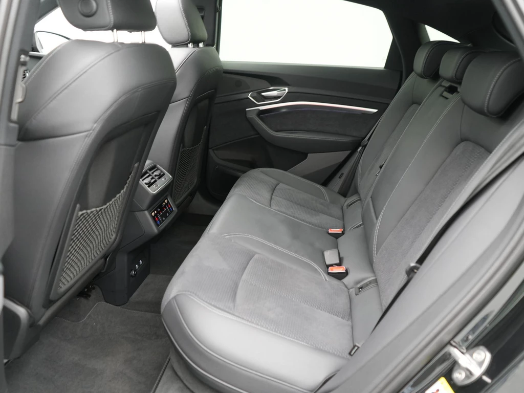 Audi Q8 Sportback e-tron – foto 62