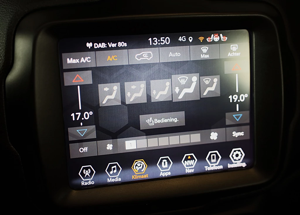 Jeep Renegade – foto 28