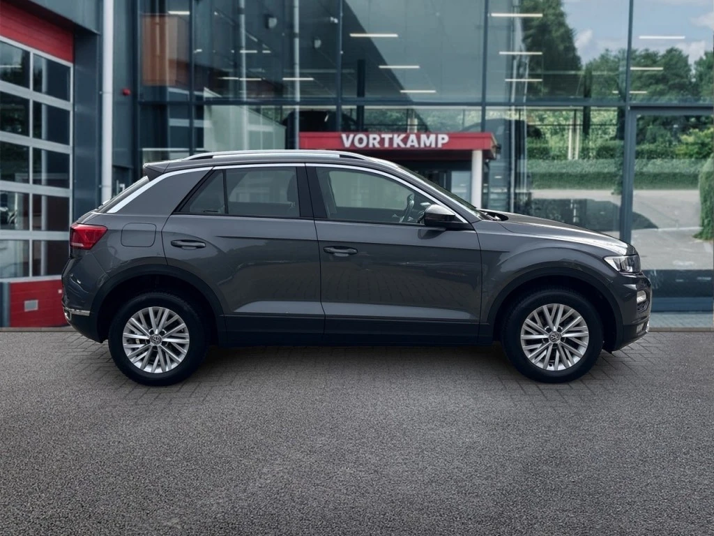 Volkswagen T-Roc – foto 6