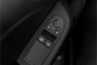 Renault Clio – thumbnail 26