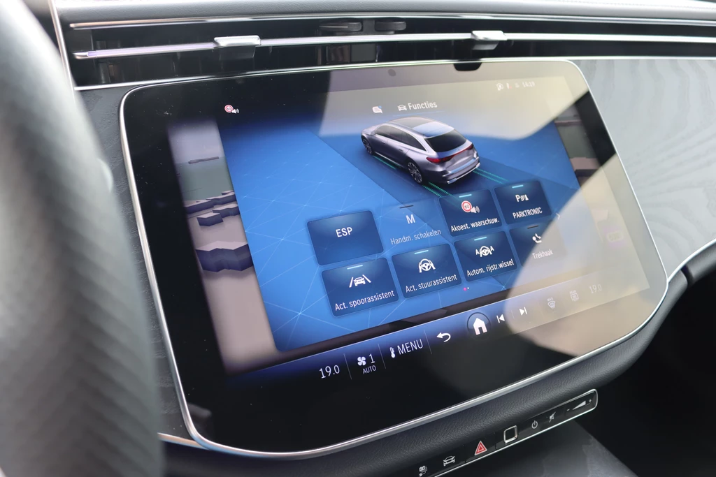 Mercedes-Benz E-Klasse – foto 17